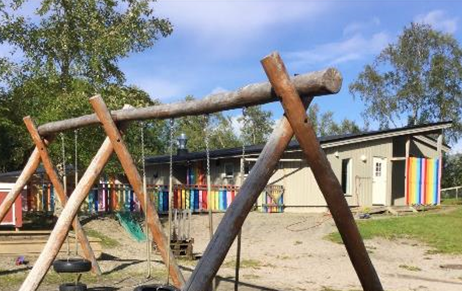 Uteområdet, Stjerten barnehage - Klikk for stort bilde